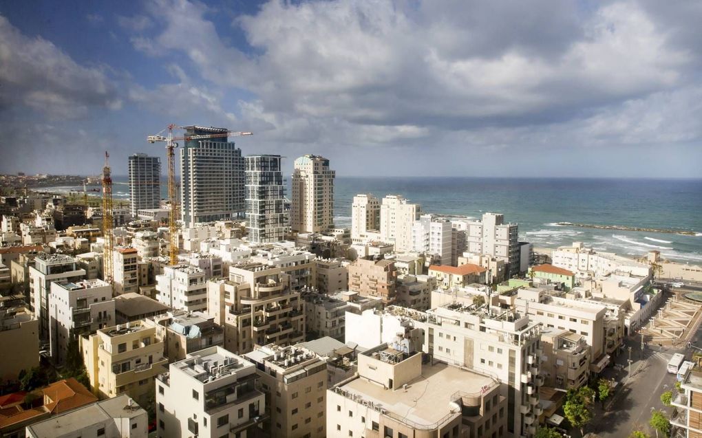 „De VN-Mensenrechtenraad neemt tal van resoluties tegen Israël aan, terwijl de meest notoire mensenrechtenschenders vrijuit gaan.” Foto: Israëlische stad Tel Aviv. beeld RD, Henk Visscher