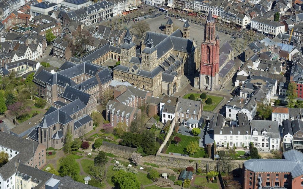 De Sint Servaaskerk in Maastricht. beeld Marco van Middelkoop