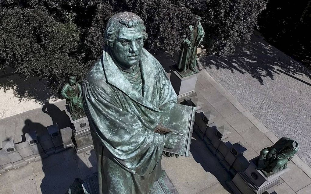 Luthermonument in Worms. In deze Duitse stad weigerde Luther in 1521 zijn geschriften te herroepen. beeld EPD, Thomas Lohnes