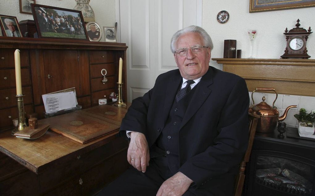 Ds. R. H. Kieskamp is vijftig jaar predikant: „De laatste tijd hoor ik in de kerk weer het woord ‘genade’ klinken. Ik heb hoop dat het de start is van iets groters” (archieffoto uit 2011). beeld Vidiphoto