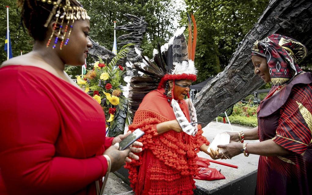 De landelijke herdenking van de slavernij, donderdag in Amsterdam. beeld ANP, Koen van Weel