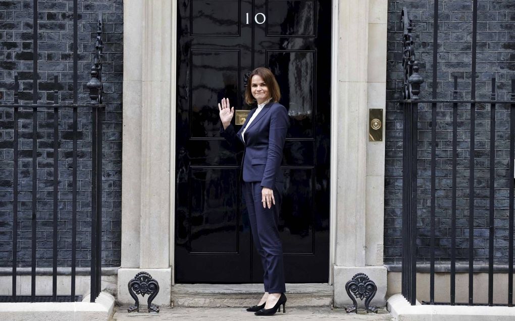 Svetlana Tichanovskaja op bezoek bij premier Johnson. beeld AFP, Tolga Akmen