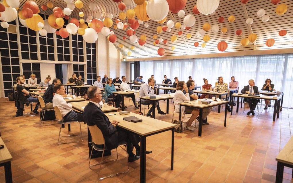 In Elspeet vond deze week de studieweek plaats voor theologiestudenten, georganiseerd door de Gereformeerde Bond in de Protestantse Kerk. beeld RD, Henk Visscher