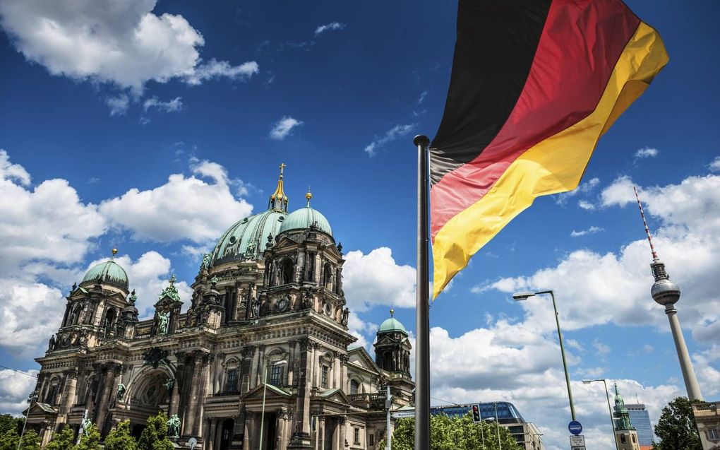 „Merkel is  geen conservatieve christin. Dat blijkt bij ethische kwesties als abortus. Overal om je heen in Duitsland zie je een liberalisering van de christelijke waarden.” beeld iStock