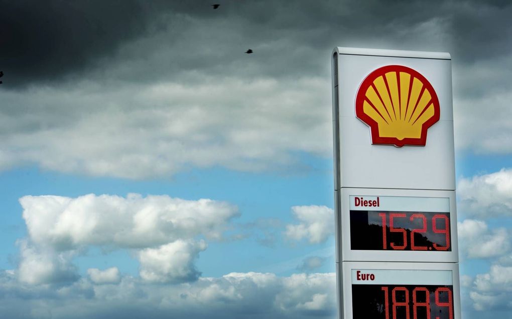 In mei dit jaar kreeg Shell van de rechter te horen dat het bedrijf zijn CO2-uitstoot in 2030 fors gereduceerd moet hebben. beeld ANP, Robin Utrecht