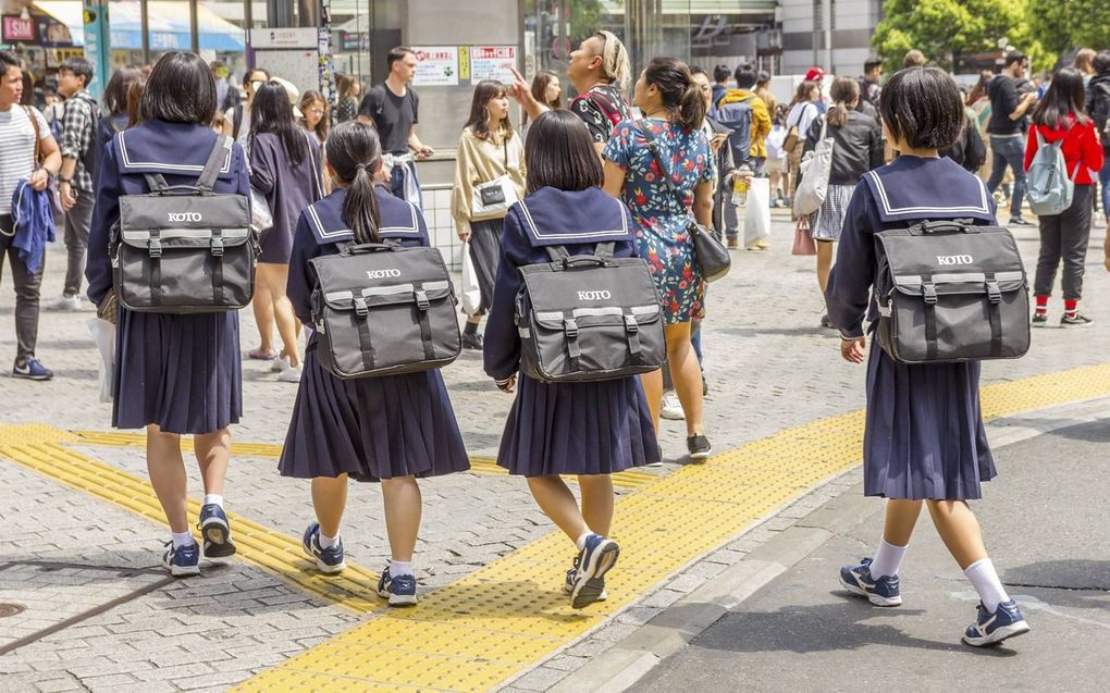 De toegenomen zelfmoorden onder Japanse schooljeugd relateren experts aan de coronapandemie. Na het heropenen van de scholen eind mei vorig jaar rapporteerde 72 procent van de scholieren symptomen die wezen op een stressreactie. beeld Getty Images