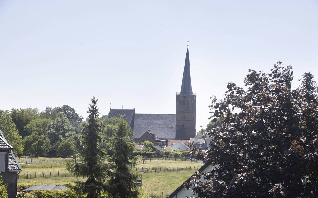 De Maartenskerk in Maurik. beeld RD, Anton Dommerholt