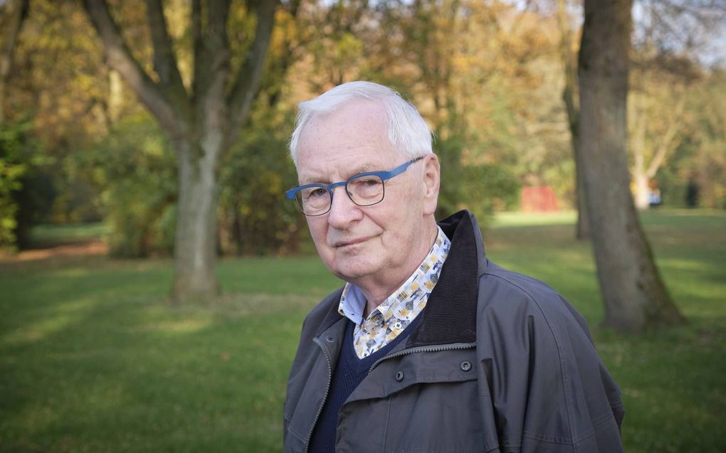 Drs. Herman Schouten uit Wapenveld ploos zijn naargeestige familieverleden uit. Met andere kinderen van foute ouders heeft hij zich verenigd in de Werkgroep Herkenning, die deze zaterdag stilstaat bij het veertigjarig bestaan. beeld Sjaak Verboom