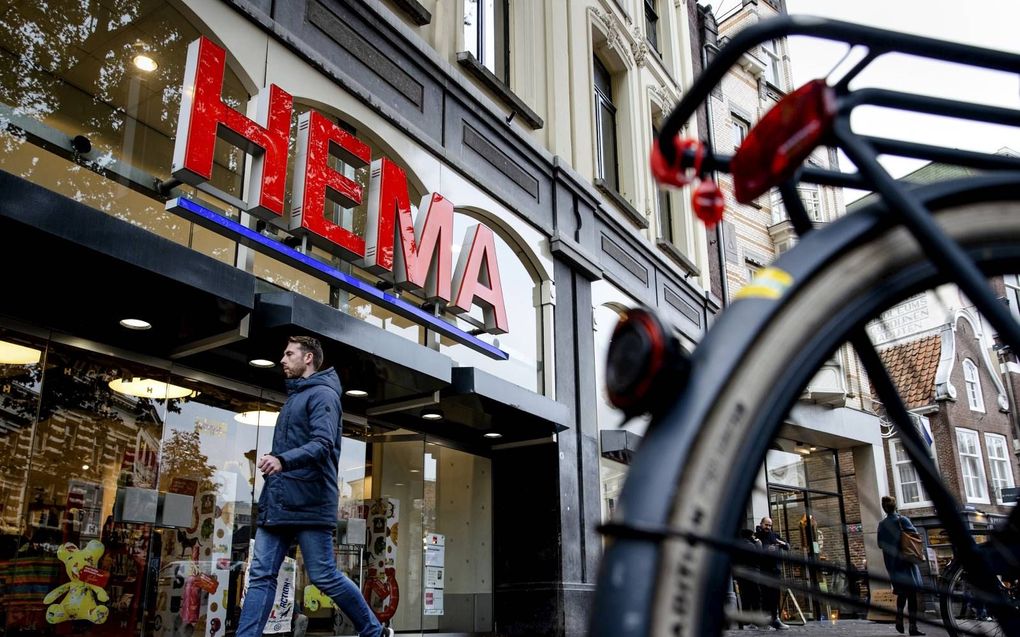 HEMA merkt een verschuiving in winkelgedrag. beeld ANP, Sem van der Wal