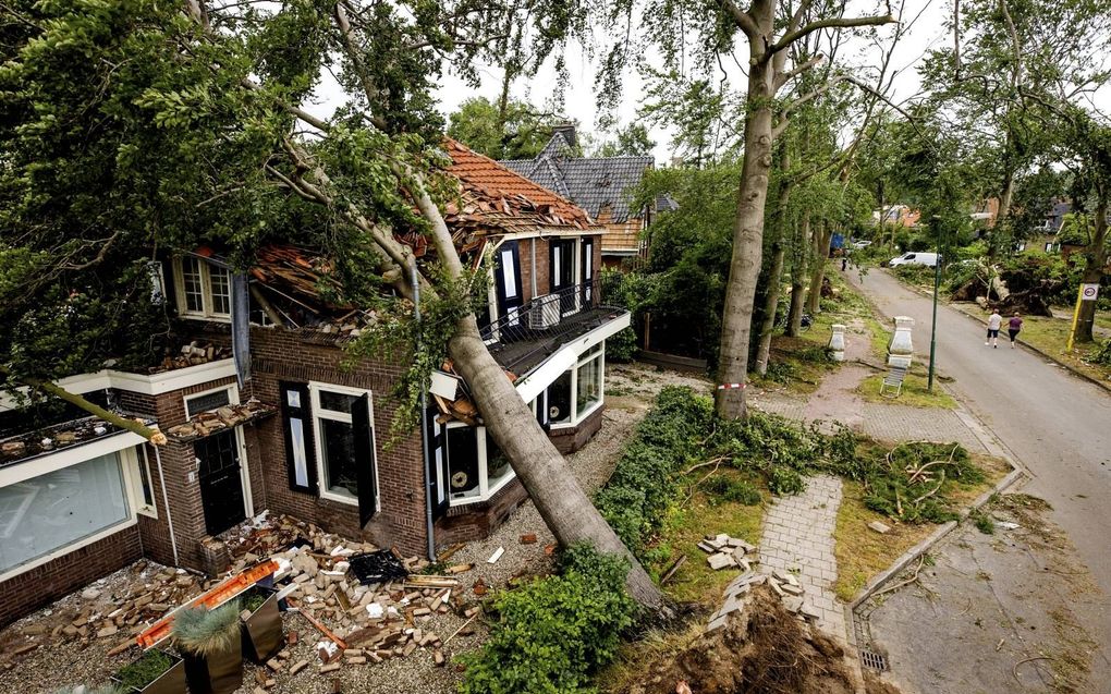 Ravage na de verwoestende valwind in Leersum, in juni. beeld ANP, Sem van der Wal