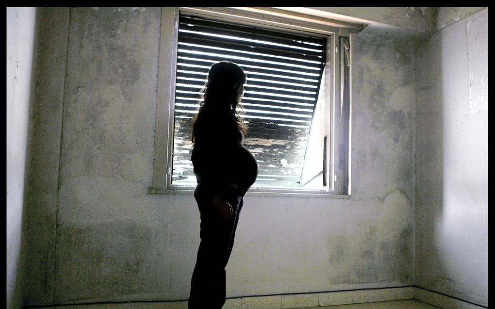 De Tweede Kamer staat op het punt de verplichte bedenktijd voor het afbreken van een zwangerschap uit de abortuswet te schrappen. beeld RD, Henk Visscher