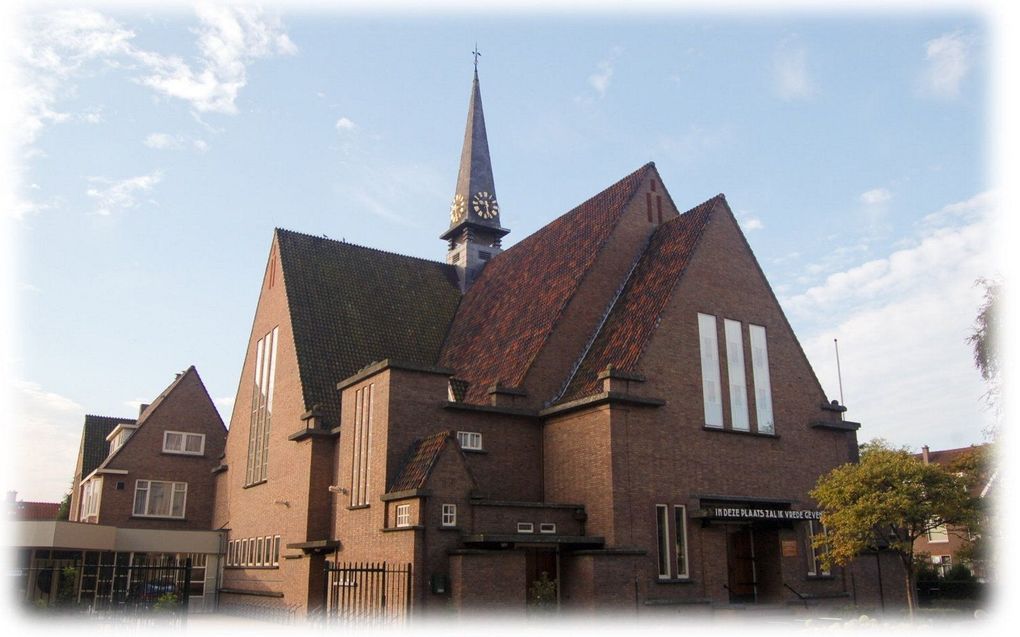 De Julianakerk van de gereformeerde gemeente in Dordrecht. beeld gg Dordrecht