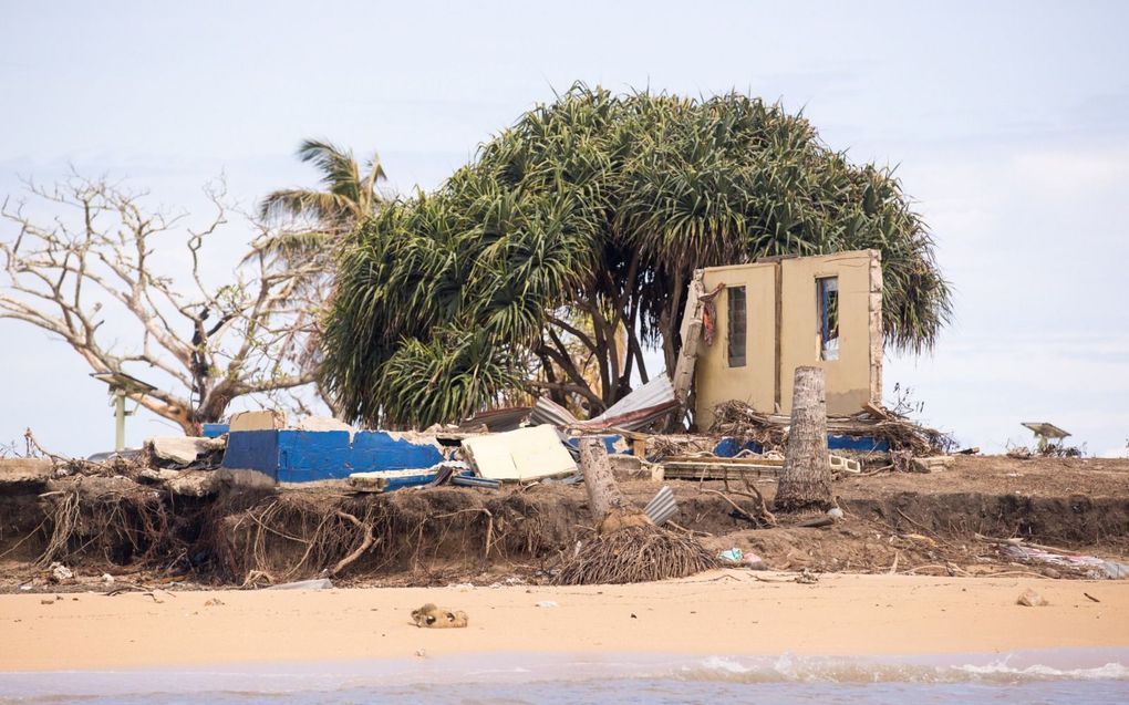 Verwoest huis op een van de eilanden van Tonga. beeld EPA, Robert Whitmore