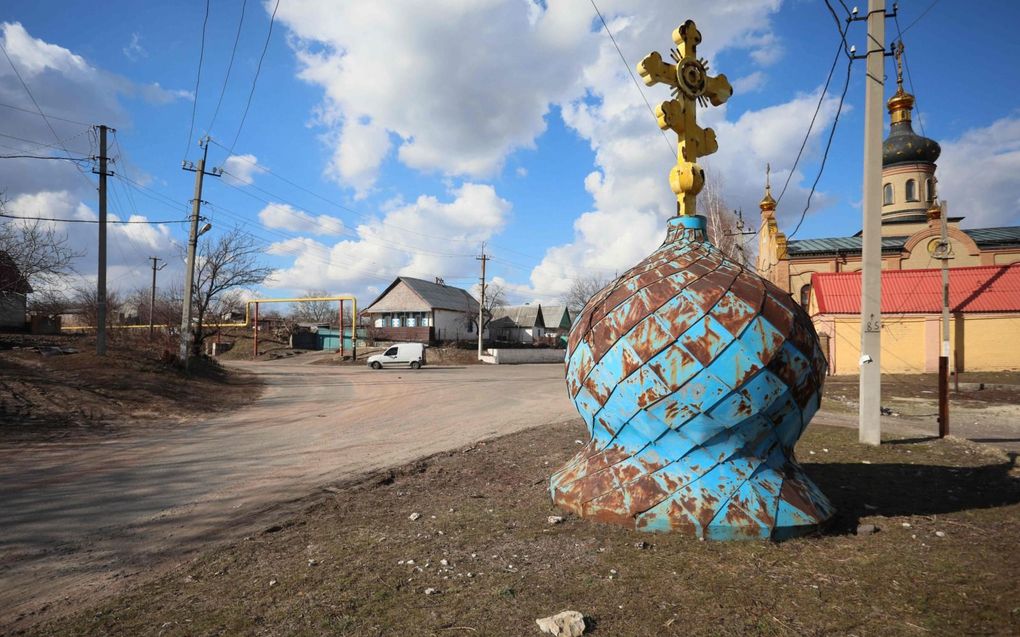 Koepel van een verwoeste kerk in Avdiivka, in de regio Donetsk. Naar verwachting zal de Russisch-Orthodoxe Kerk haar greep op de regio versterken. beeld AFP, Aleksey Filippov