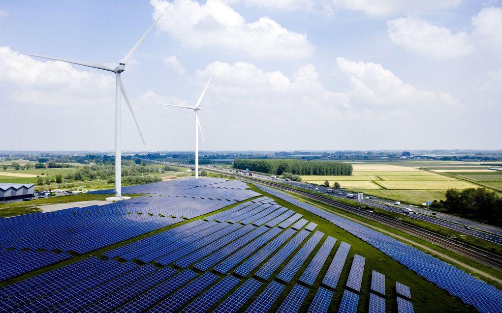 Windmolens bij Geldermalsen. beeld ANP, Sem van der Wal