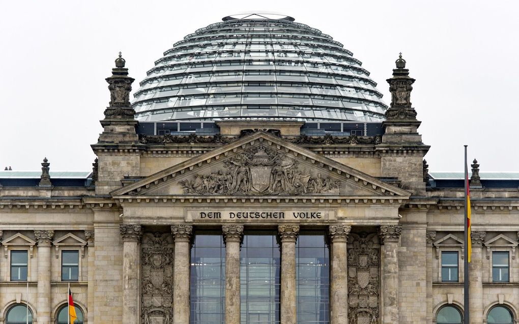 Het gebouw van de Duitse Bondsdag (parlement) in Berlijn. beeld ANP, Koen van Weel