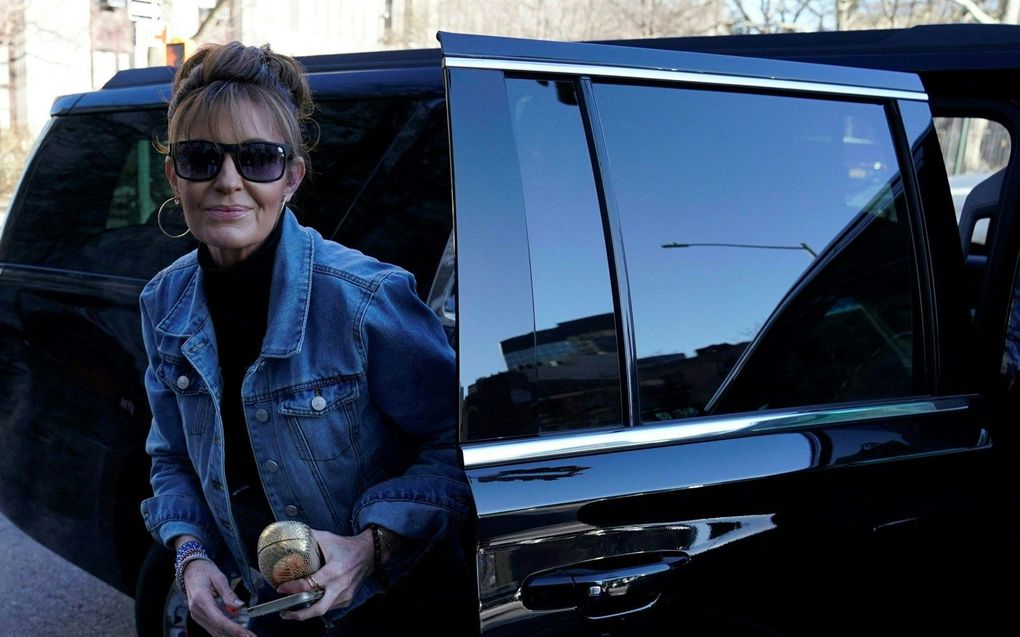 Voormalig gouverneur van Alaska Sarah Palin arriveert bij een federale rechtbank in Manhattan. beeld AFP, Timothy A. Clary