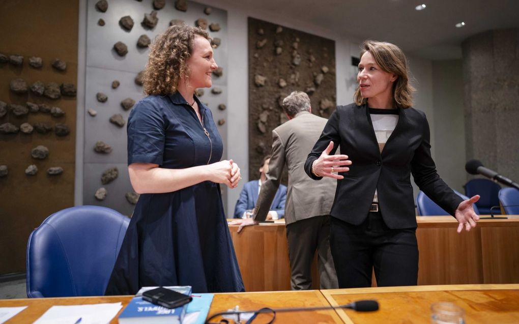 SP-Kamerlid Leijten (l.) tijdens het debat. beeld ANP,  Bart Maat