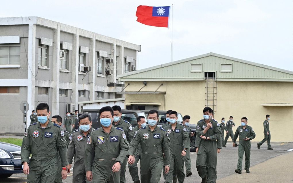 Piloten van de Taiwanese luchtmacht. beeld AFP, Sam Yeh