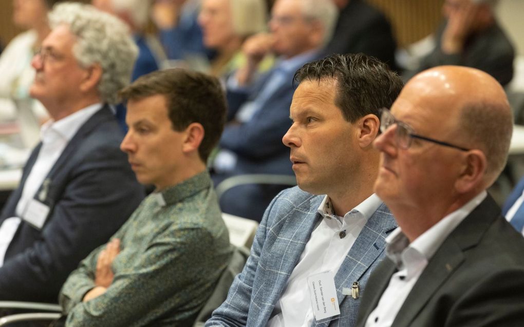 Leden van de synode van de Protestantse Kerk in Nederland (PKN) tijdens de vergadering in Lunteren. beeld RD, Anton Dommerholt