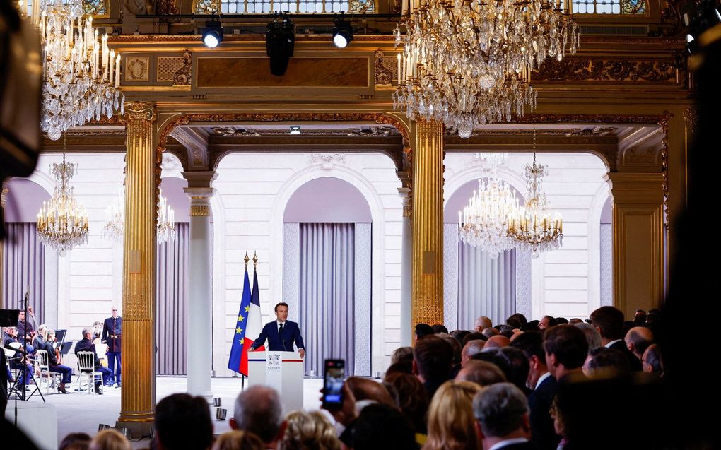 Emmanuel Macron houdt een toespraak in het presidentieel paleis van Elysee in Parijs, tijdens zijn inhuldigingsceremonie als Franse president. beeld AFP, Gonzalo Fuentes