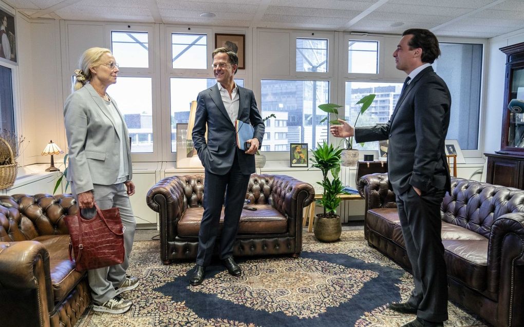 Rutte en Kaag op bezoek bij Baudet. Beeld ANP