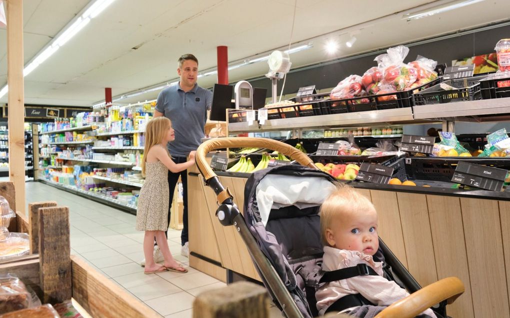 De supermarkt in Eext. beeld Sjaak Verboom