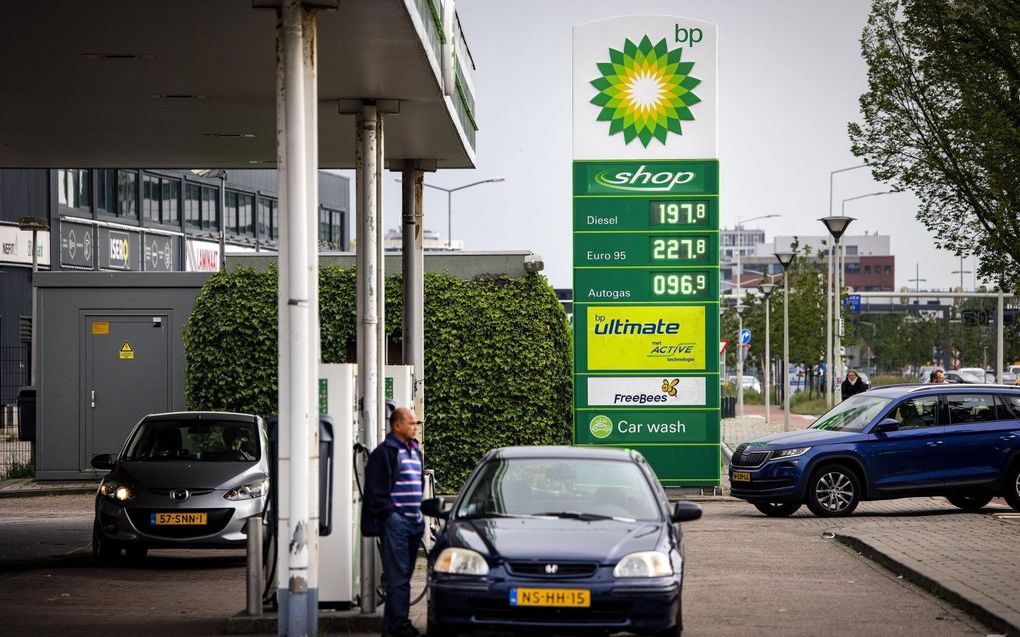 Door de hoge energieprijzen staat de koopkracht van veel burgers zwaar onder druk. beeld ANP, Ramon van Flymen