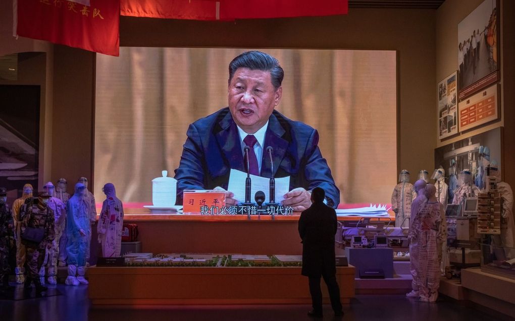 De Chinese president Xi Jinping uitte vorig jaar zijn onvrede over de monitoring van digitale ‘religieuze propaganda’. beeld EPA/EFE, Roman Pilipey