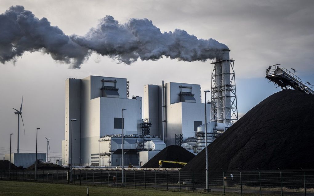 Exterieur van de Eemshavencentrale. De elektriciteitscentrale van RWE gebruikt steenkool en biomassa als brandstof. beeld ANP, KEES VAN DE VEEN