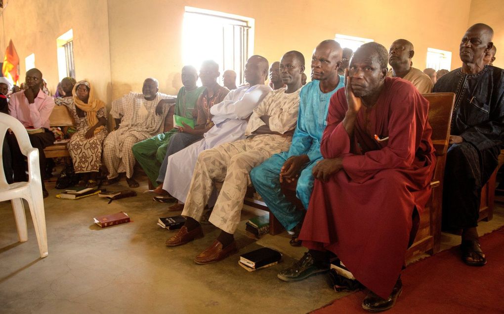 Kerkdienst in Nigeria. beeld RD, Henk Visscher