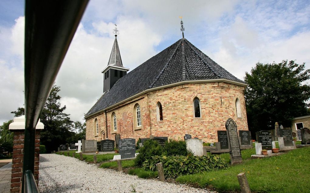 „Het werd Wilhelmus à Brakel duidelijk dat het zijn roeping was om in de vervallen kerk te blijven.” Foto: Exmorra was zijn eerste gemeente (1662-1665). beeld RD, Anton Dommerholt