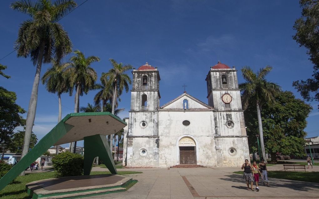 De kerk van San Antonio de los Banos op Cuba. beeld EPA, Yander Zamora