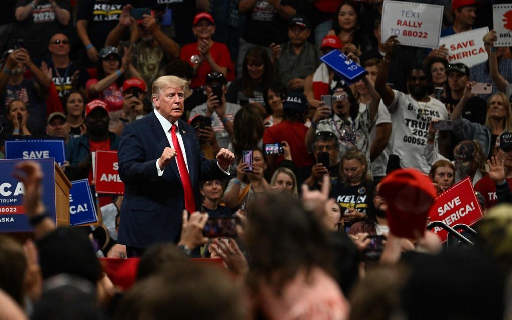 De voormalige Amerikaanse president Donald Trump tijdens een bijeenkomst vorige week in de stad Anchorage in de staat Alaska, waar hij onder andere sprak over het transgendervraagstuk.  beeld AFP, Patrick T. Fallon