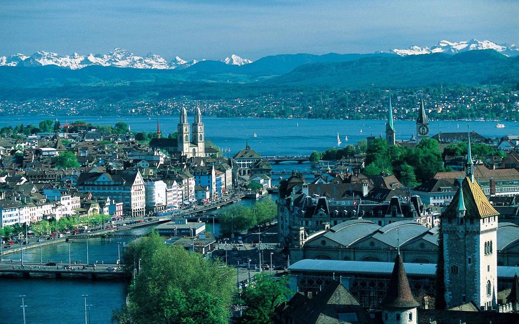 De Zwitserse stad Zürich. beeld zurichhotels.us