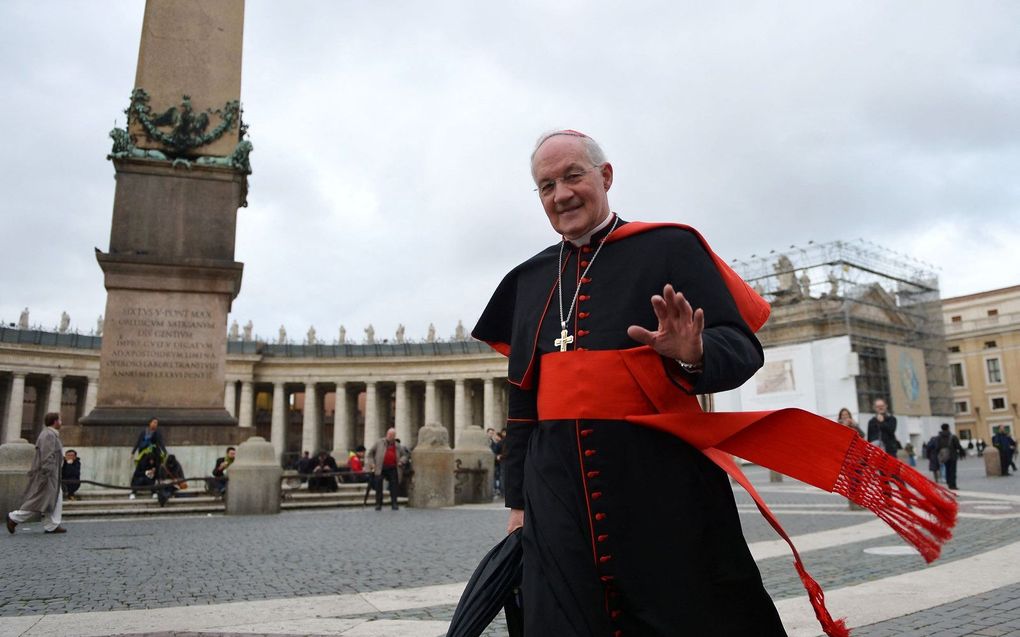 Archieffoto van kardinaal Marc Ouellet, op het plein bij de Sint Pieter in Rome. beeld AFP, Vincenzo Pinto