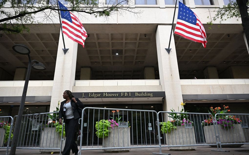 Het kantoor van de FBI in Washington DC. Sinds de inval in het huis van Trump krijgt de Amerikaanse veiligheidsdienst tal van bedreigingen. beeld AFP, Mandel Ngan