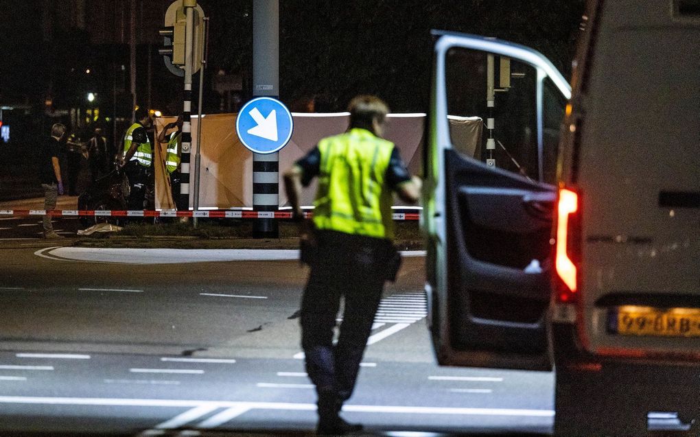 Onderzoek op de plaats van het ongeval. beeld ANP, JEFFREY GROENEWEG