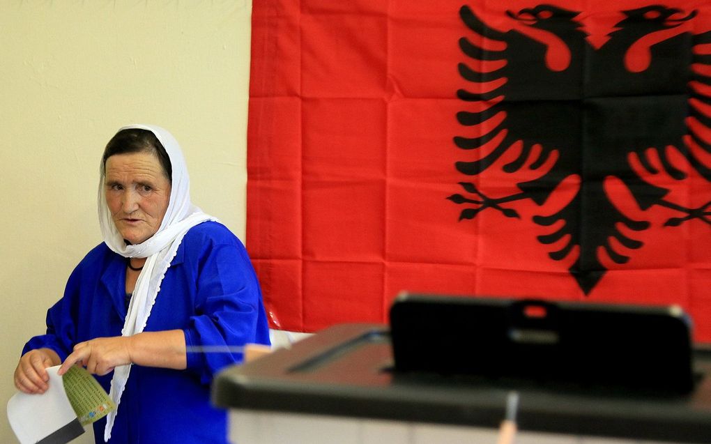 Verkiezingen in Albanië in 2017. beeld EPA, Malton Dibra