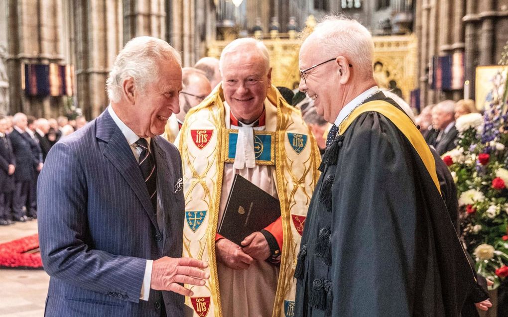 De Britse koning is nogal romantisch en melancholisch ingesteld: hij speurt overal naar sporen van God. beeld AFP, Richard Pohle