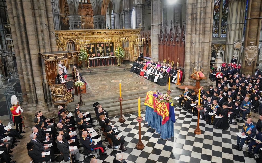 „Veel belangrijker dan een indrukwekkende dienst is het persoonlijk getuigenis van christenen die aan hun omgeving laten merken dat het geloof in Jezus Christus hun ernst is.” beeld AFP, Dominic Lipinski