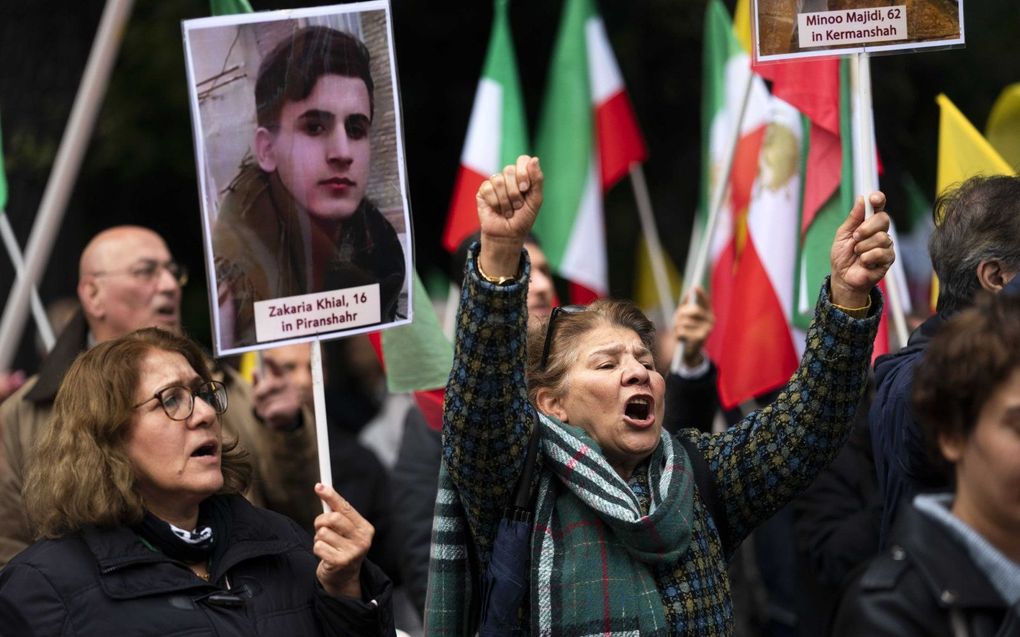 Protest in Den Haag tegen de Iraanse regering en voor vrouwenrechten in Iran. beeld ANP, Jeroen Jumelet