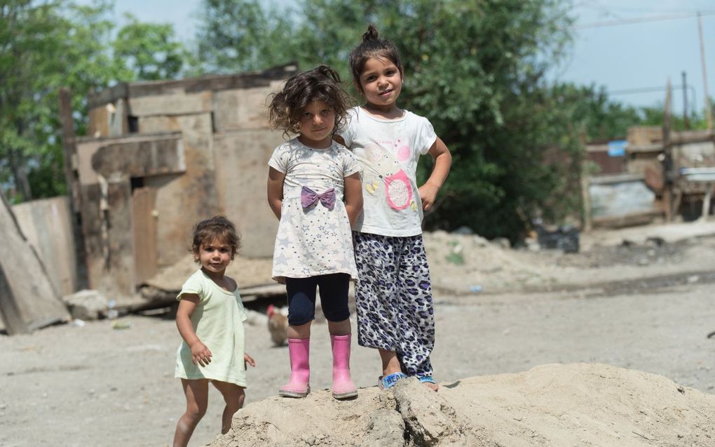 Straatkinderen in Georgië. beeld LCJ