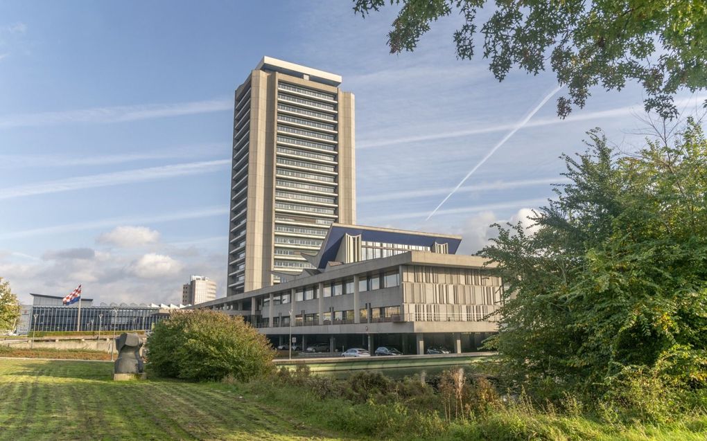 Het uit 1971 daterende provinciehuis van Noord-Brabant. In Provinciale Staten in Brabant zijn veertien partijen vertegenwoordigd, met in totaal 55 leden. beeld ANP/  Hollandse Hoogte, Paul van Baardwijk