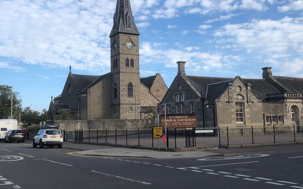 De bekende ds. Robert Murray McCheyne (1813-1843) hield zijn laatste preek Broughty Ferry. Het kerkgebouw is nu in dienst als kantoor van de lokale overheid. beeld RD