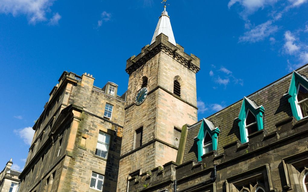 De Magdalenakapel in het Schotse Edinburgh ligt wat verscholen aan de Cowgate. The Scottish Reformation Network zorgt voor de openstelling en vertelt er het verhaal van de rijke geschiedenis van het kerkgebouw. beeld Getty Images/iStockphoto