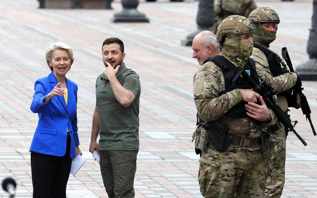 Von der Leyen ontmoet Zelenski in Kiev, september 2022. beeld EPA, SERGEY DOLZHENKO