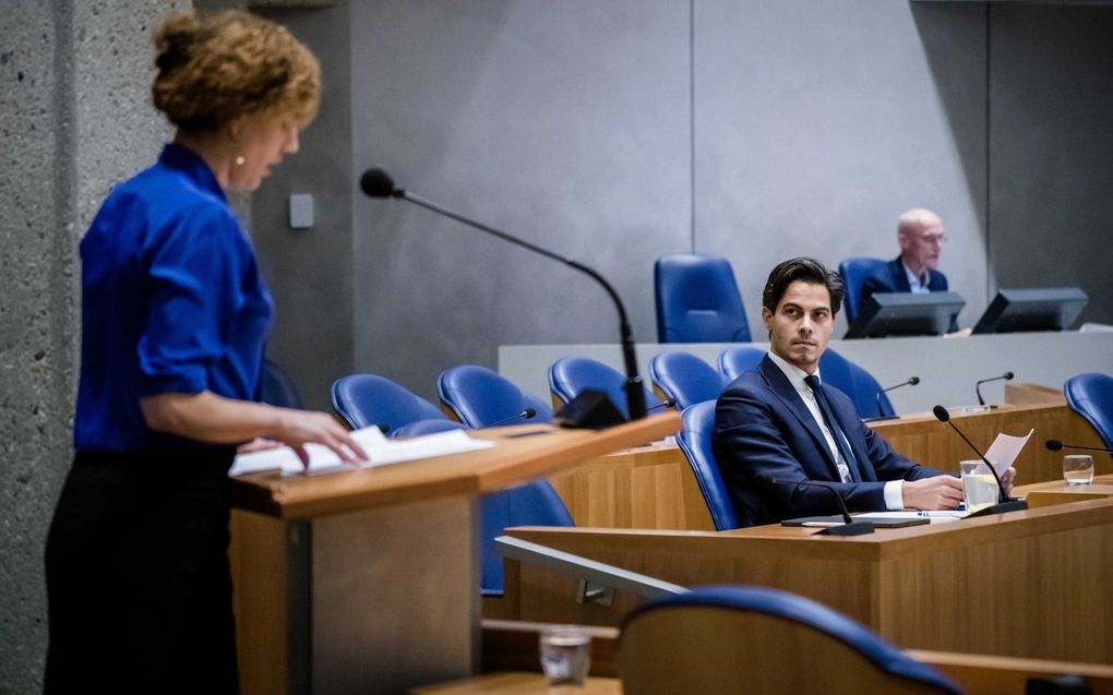 De Tweede Kamer debatteerde woensdag met minister Jetten (Klimaat en Energie) over het klimaatbeleid van de regering. Linkse oppositiepartijen hadden stevige kritiek; zij vrezen dat er nog heel wat meer moet gebeuren om de doelen te halen. beeld ANP, Bart Maat