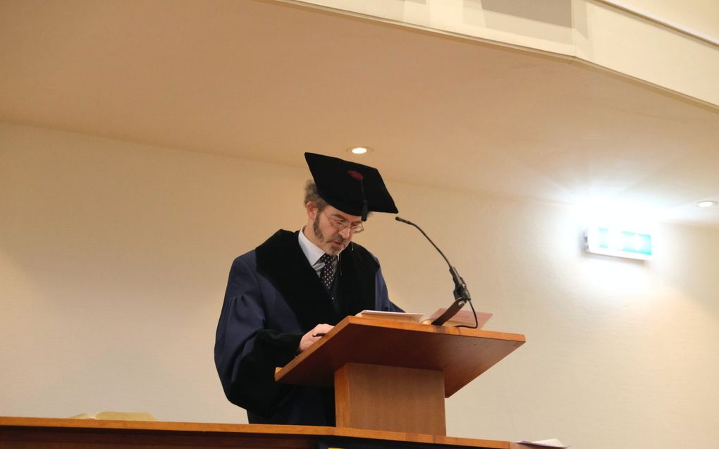 Prof. dr. A.A. Clement heeft woensdagmiddag officieel zijn ambt aanvaard als persoonlijk hoogleraar theologie en muziek aan de Theologische Universiteit Apeldoorn. beeld Michiel van Poppel