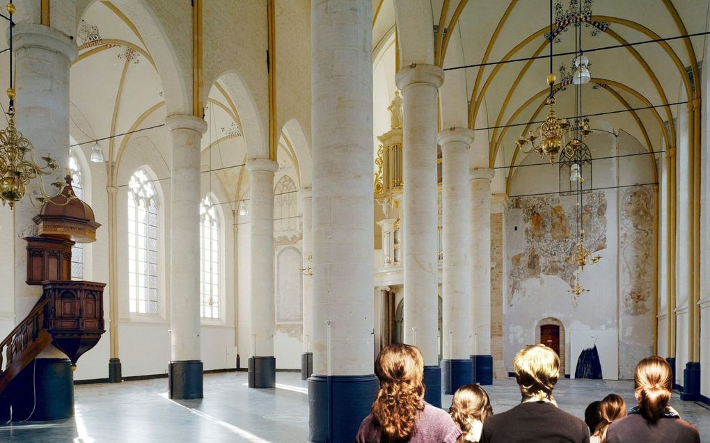 „We zien een sterke stijging van jongeren die weggroeien van de kerk en die vervolgens helemaal verlaten.” Fotomontage RD, Henk Visscher